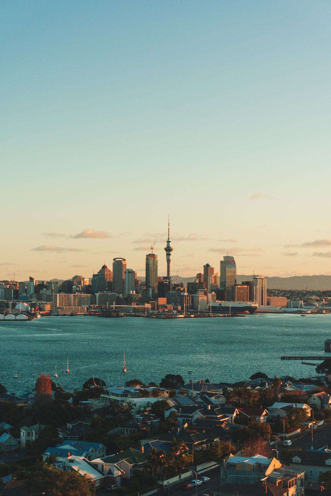 New Zealand skyline and landmarks